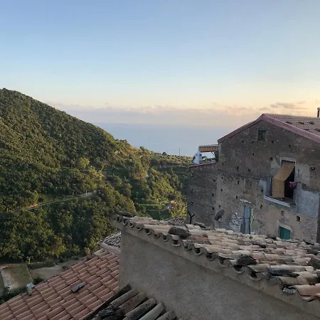 Rifugio Del Diplomatico * Belmonte Calabro